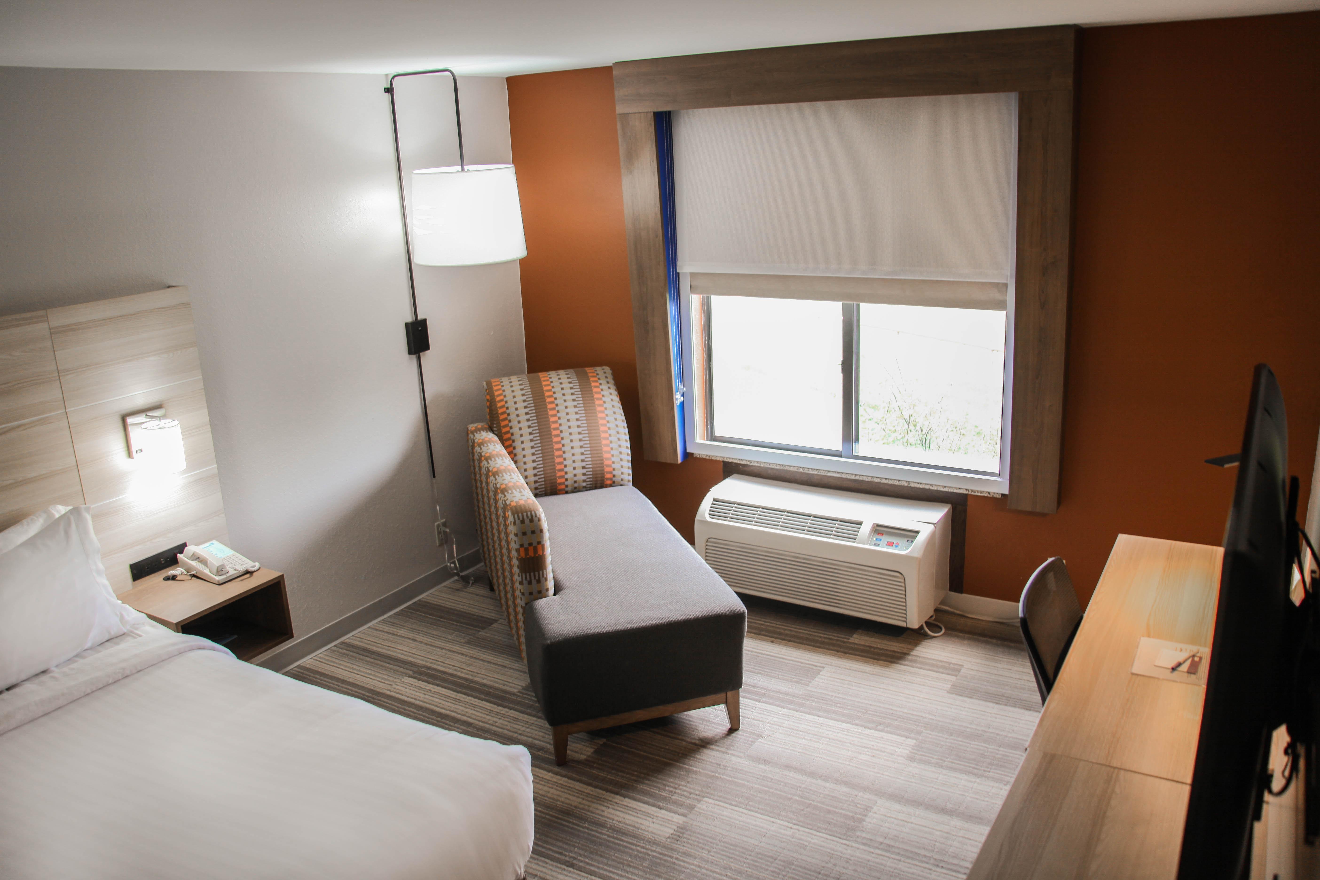 Holiday Inn Express Hotel & Suites Athens By Ihg Zewnętrze zdjęcie