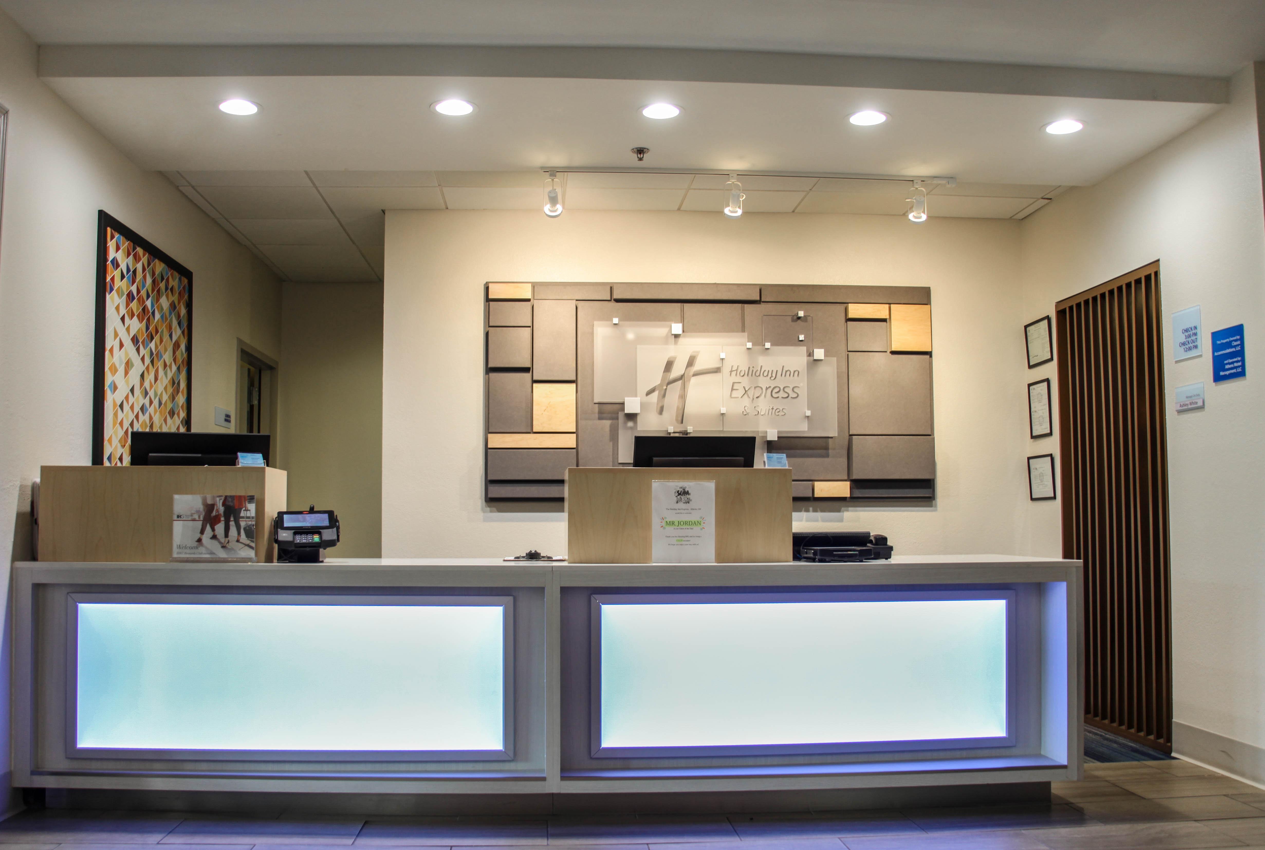 Holiday Inn Express Hotel & Suites Athens By Ihg Zewnętrze zdjęcie