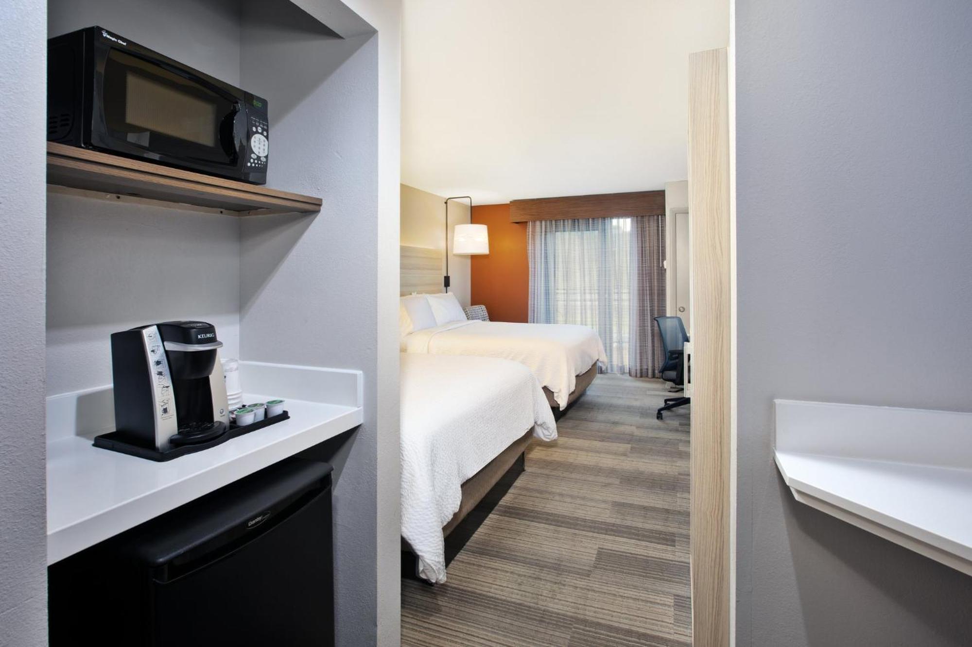 Holiday Inn Express Hotel & Suites Athens By Ihg Zewnętrze zdjęcie