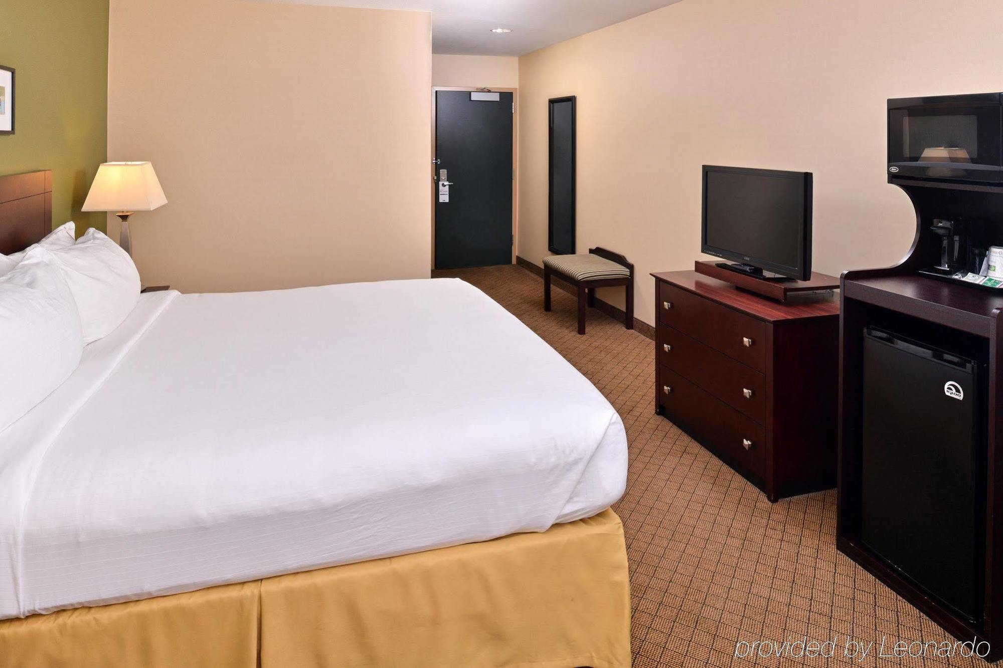 Holiday Inn Express Hotel & Suites Athens By Ihg Zewnętrze zdjęcie